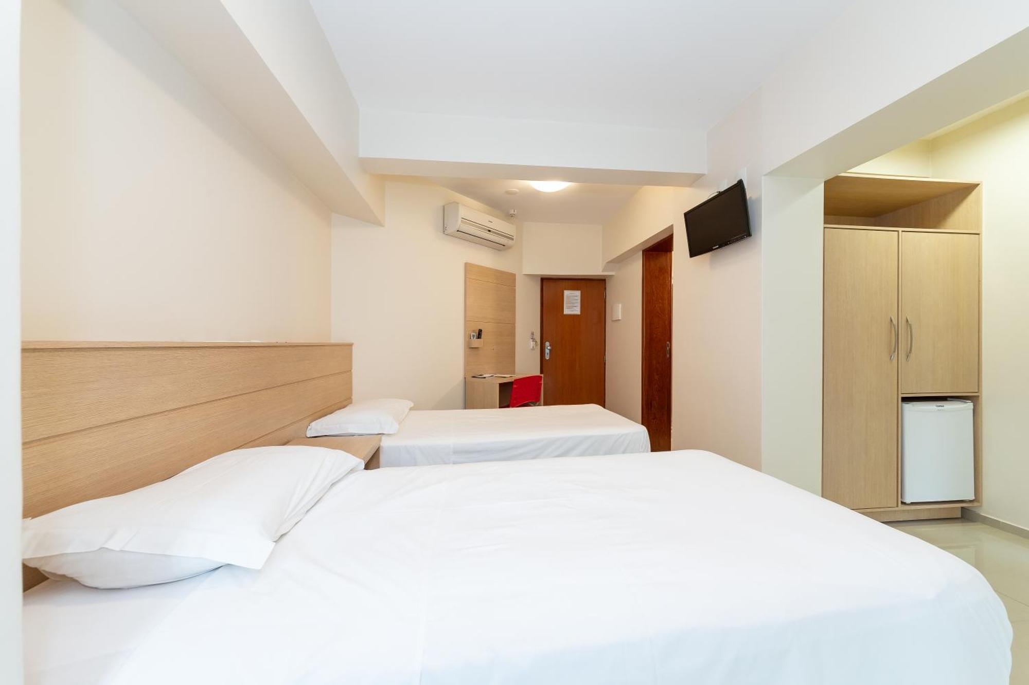 Slim Sao Jose Zion Hotel Bagian luar foto